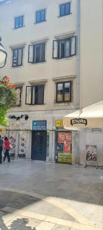 Apartman Julija 1 Rijeka Ngoại thất bức ảnh