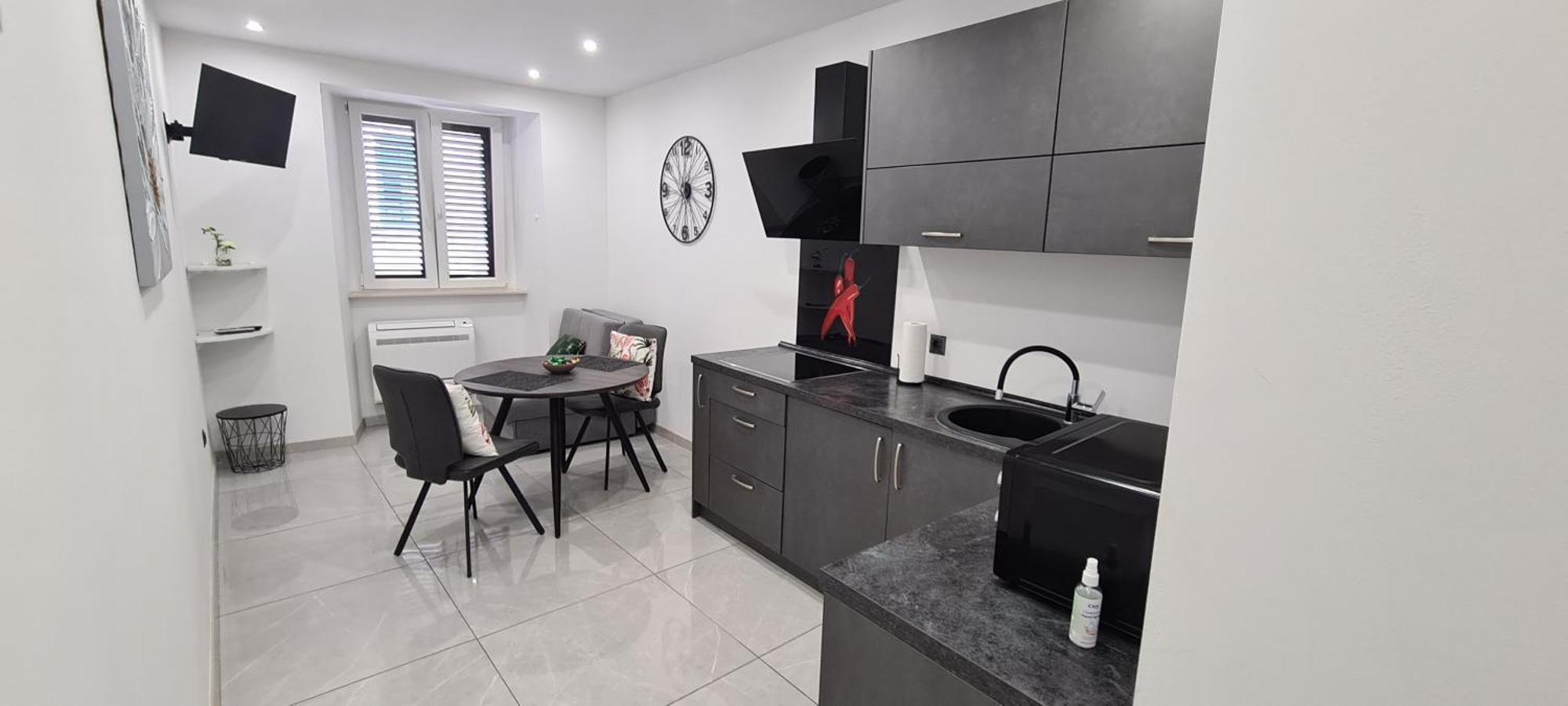 Apartman Julija 1 Rijeka Ngoại thất bức ảnh
