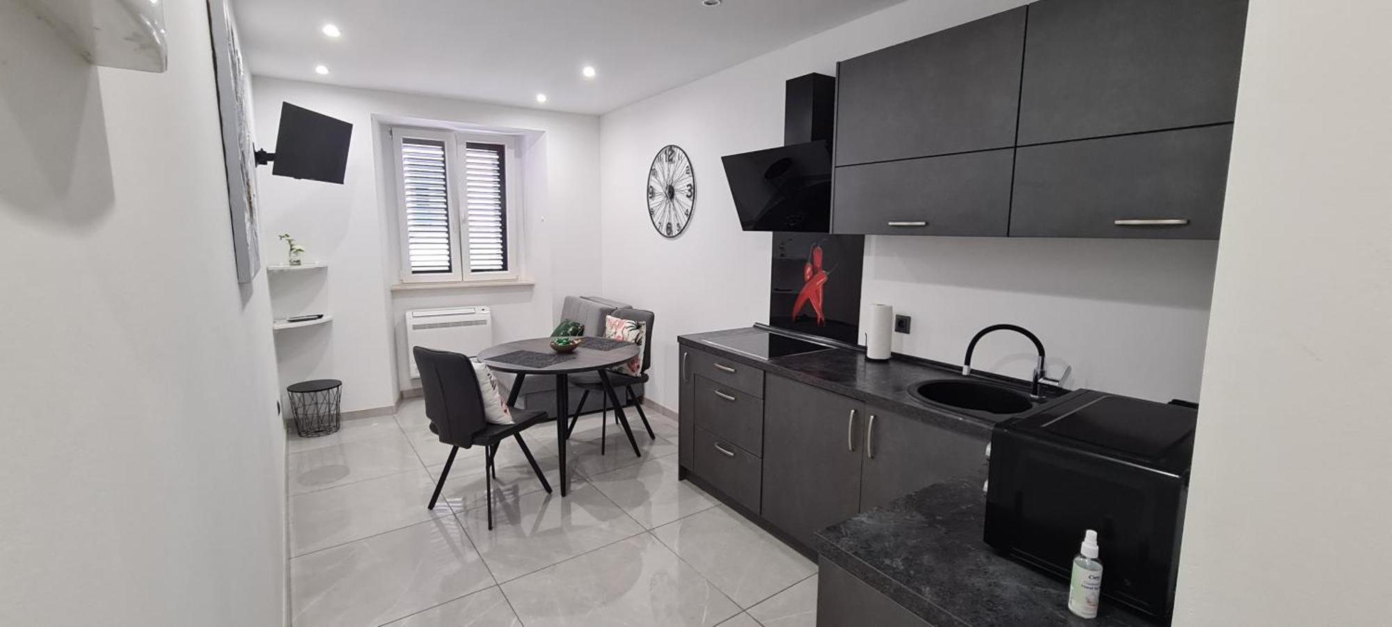 Apartman Julija 1 Rijeka Ngoại thất bức ảnh