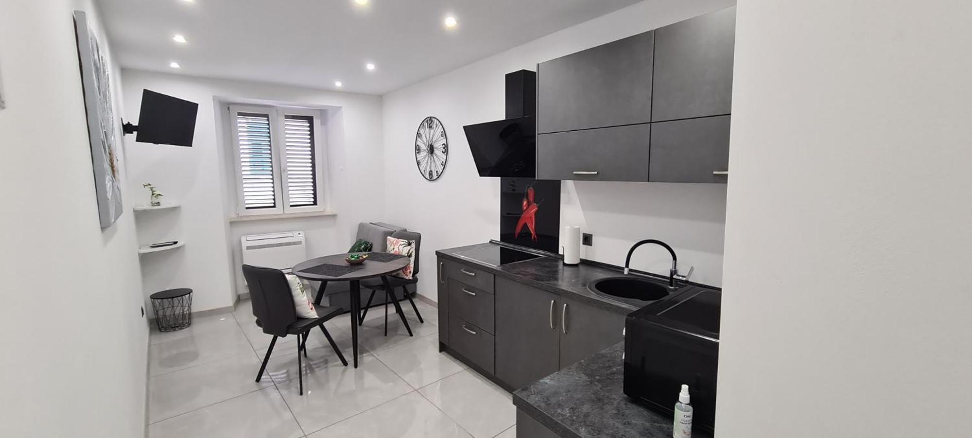 Apartman Julija 1 Rijeka Ngoại thất bức ảnh